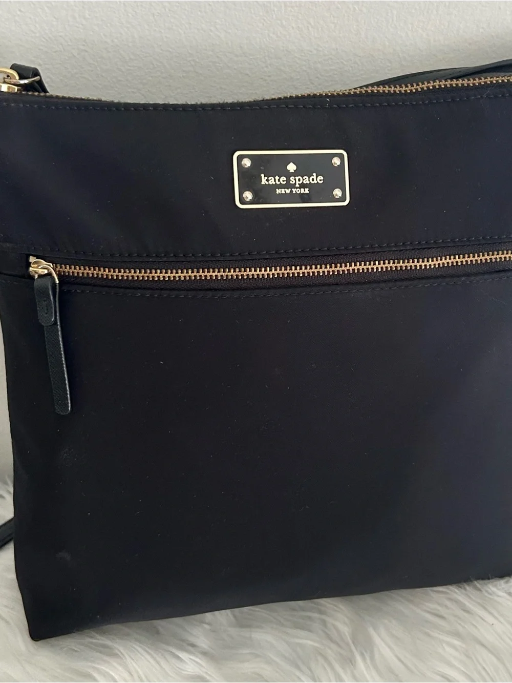 Kate Spade Black Nylon Crossbody Shoulder Bag Gold Zip Pocket Adjustable Strap